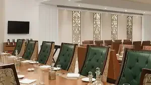 The Grand Dine-Ramada Plaza