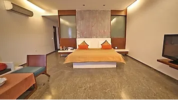 Villa Suite with Semi Private Pool