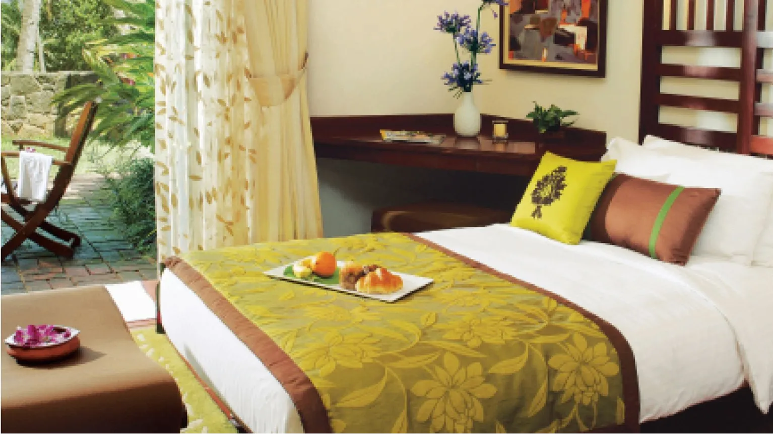 Superior Cottage Garden View King