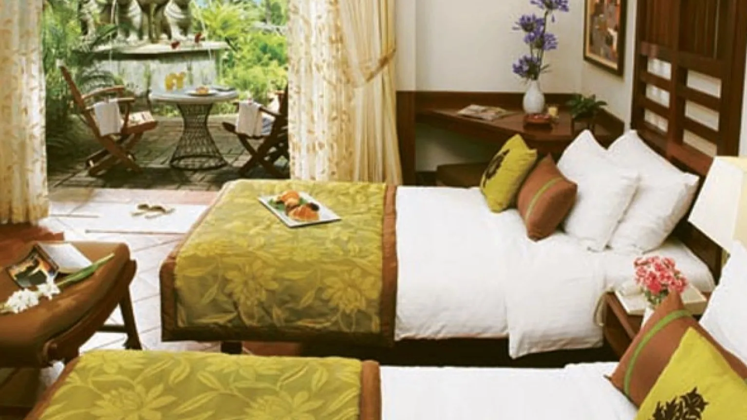 Superior Cottage Garden View Twin