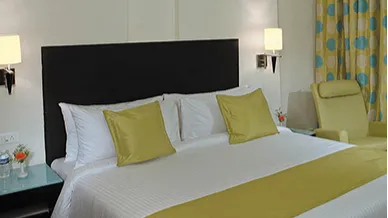 Deluxe Suite 