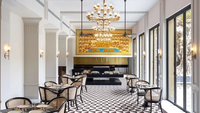 Roots All Day Dining