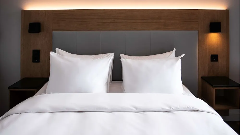 Metropolis Executive Suite