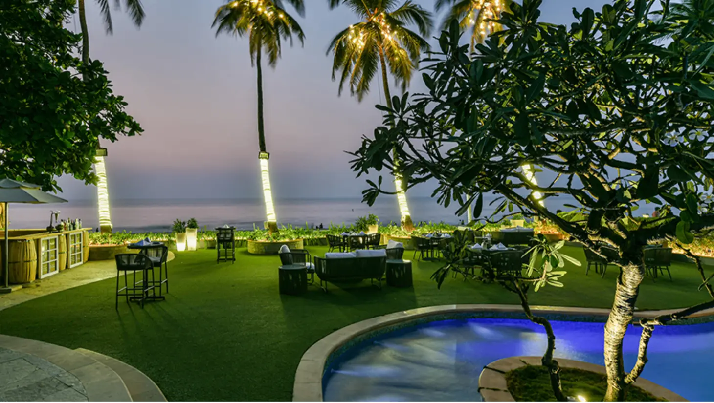 SUNSET LOUNGE