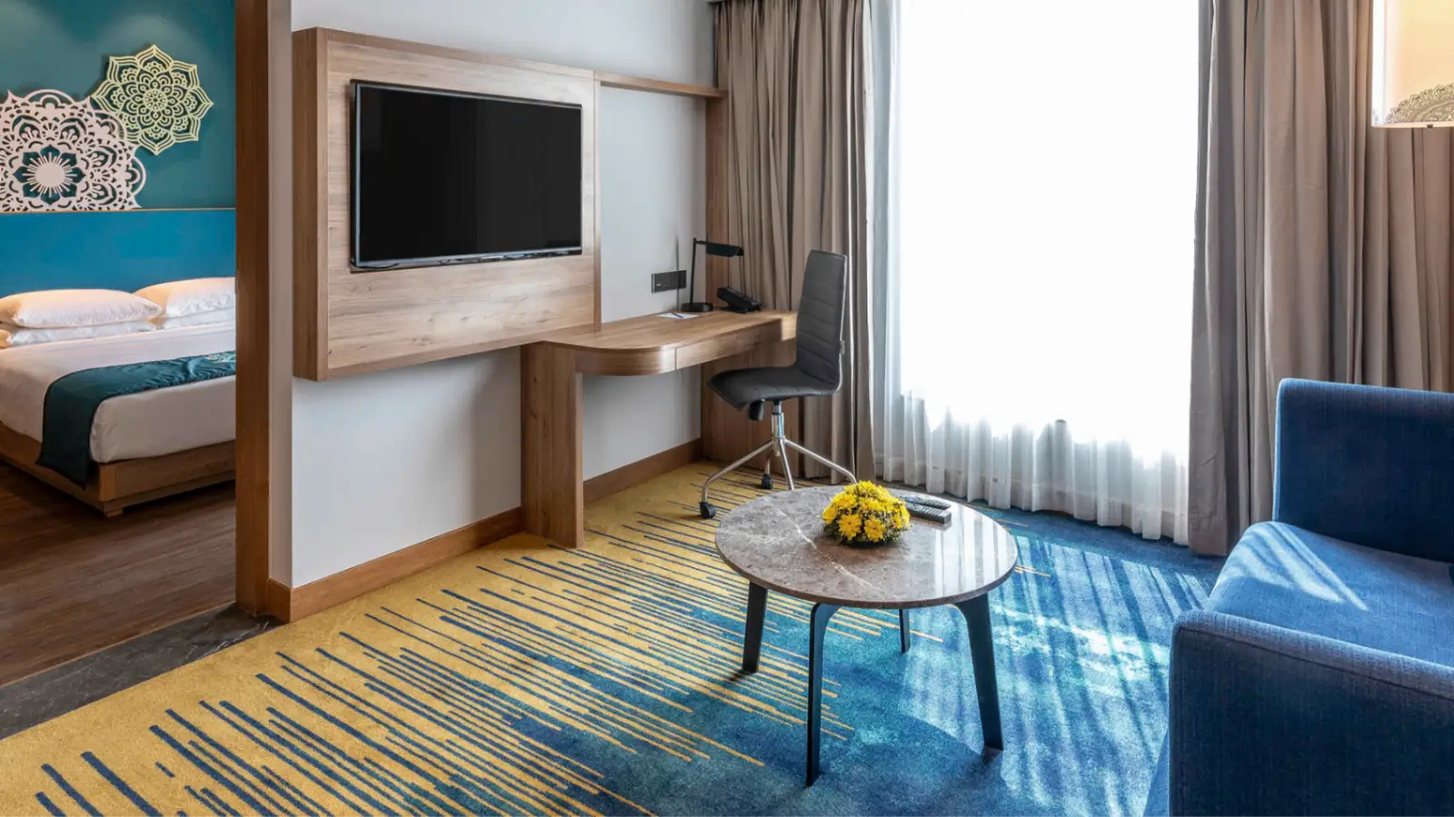  Executive Suite