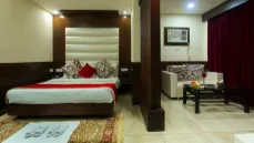 WINTER GREEN PREMIUM ROOM