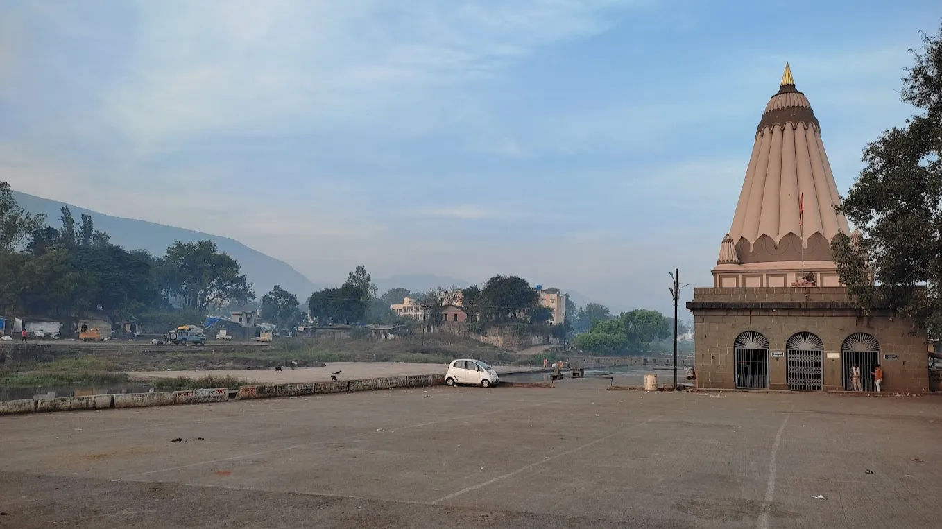 Dholya Ganpati Mandir