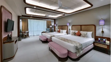 HAZEL SUITE ROOM