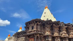 Shri Ambabai Temple, Kolhapur 4.8 (88.8K) Hindu templeFree