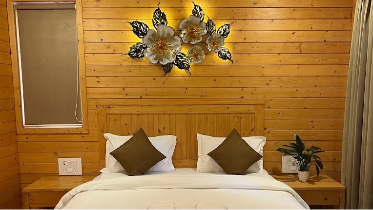 Suitez Room