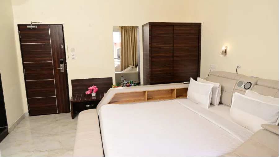 Premium Deluxe Room With Balcony