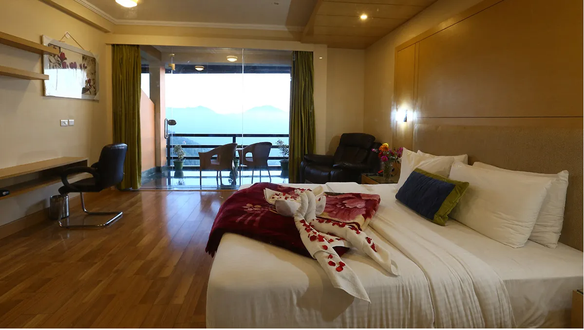 Royal Mountain View Balcony