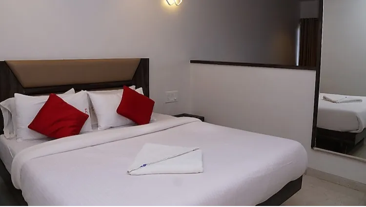 Deluxe Suite Room