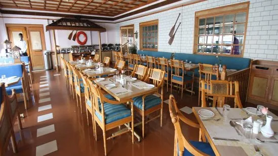 Kadaloram Restaurant