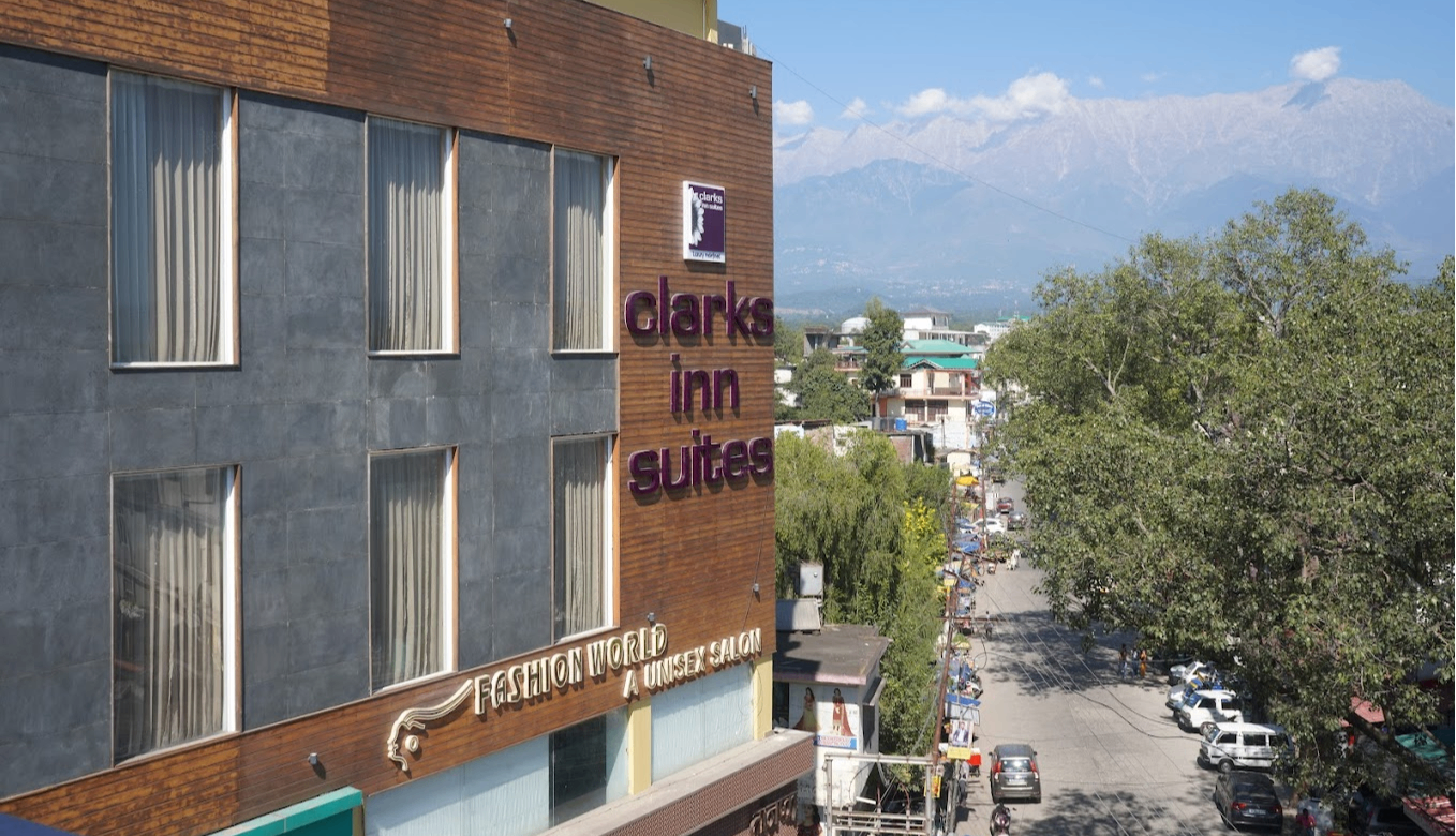 event-venue-Hotel Clarks Inn Suites Kangra