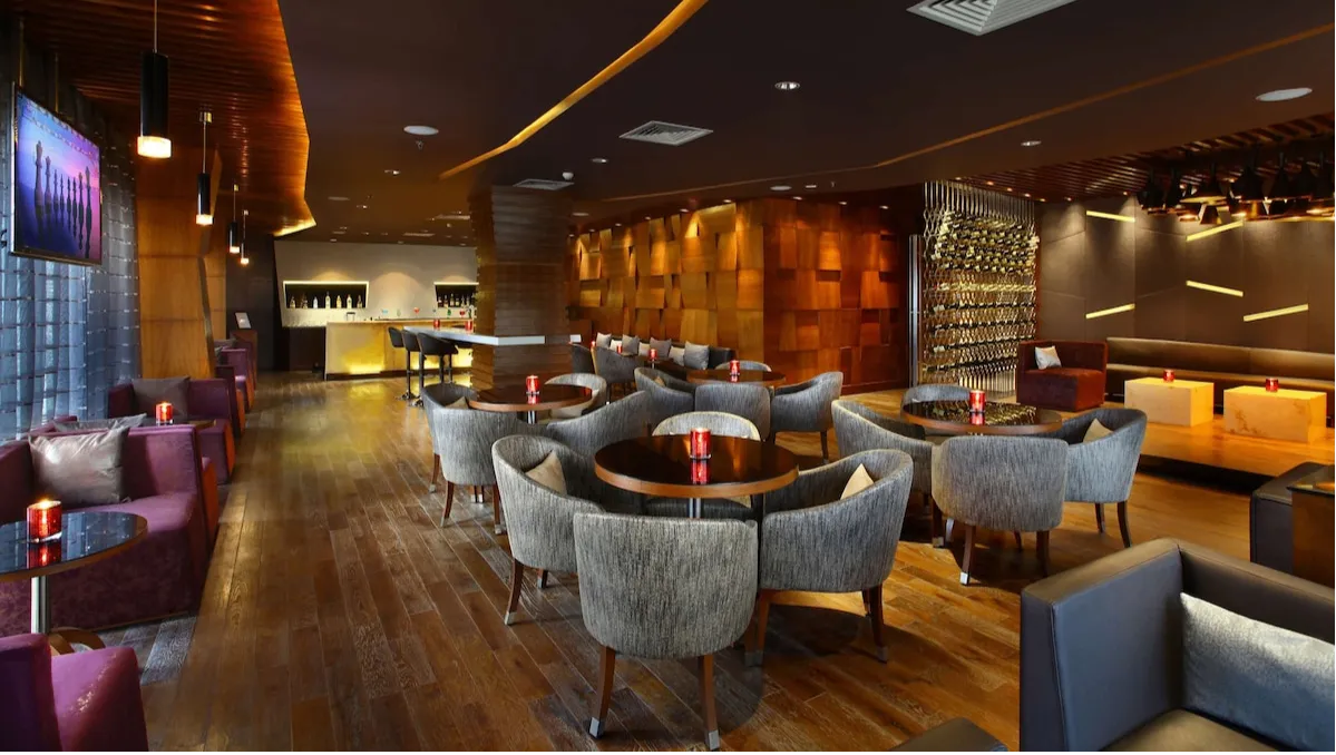Bar Rouge
