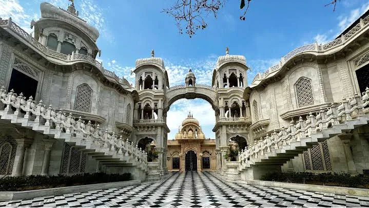 ISKCON Sri Krishna Balarama Temple