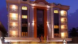 The President Hotel, Kumara Park — main image