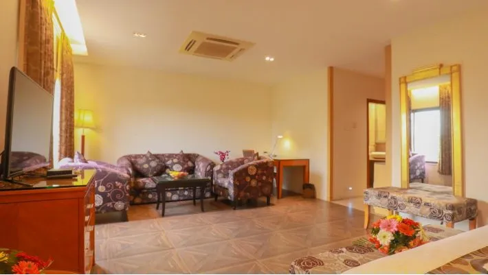 Greenwood Suite