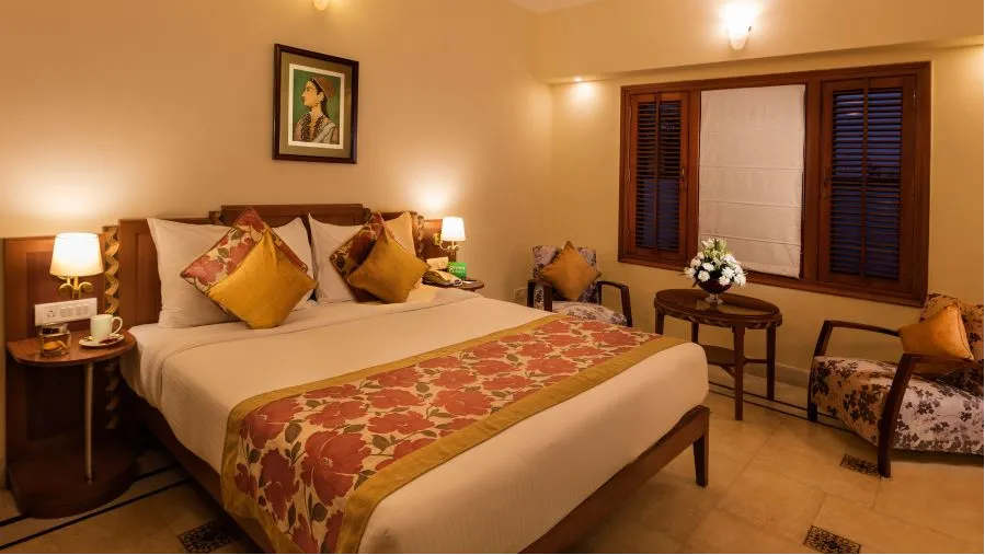 Regal Room