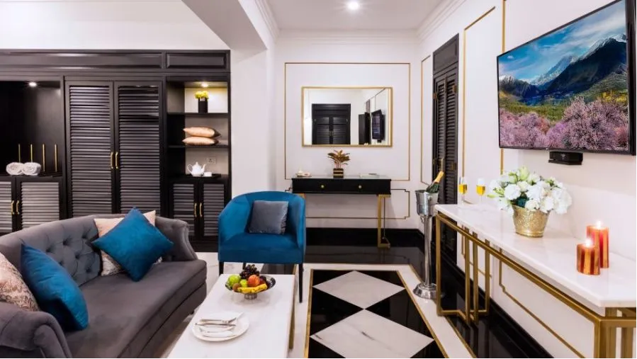 Palace Suite