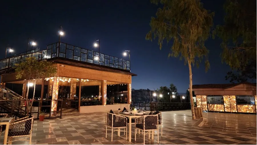 Basil Restaurant & Sunset Deck