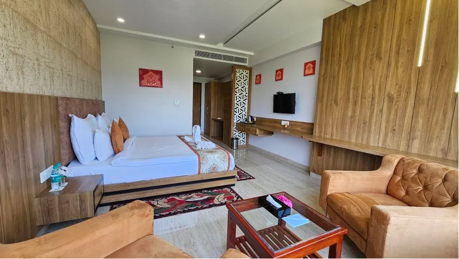 Super Deluxe with Pool View