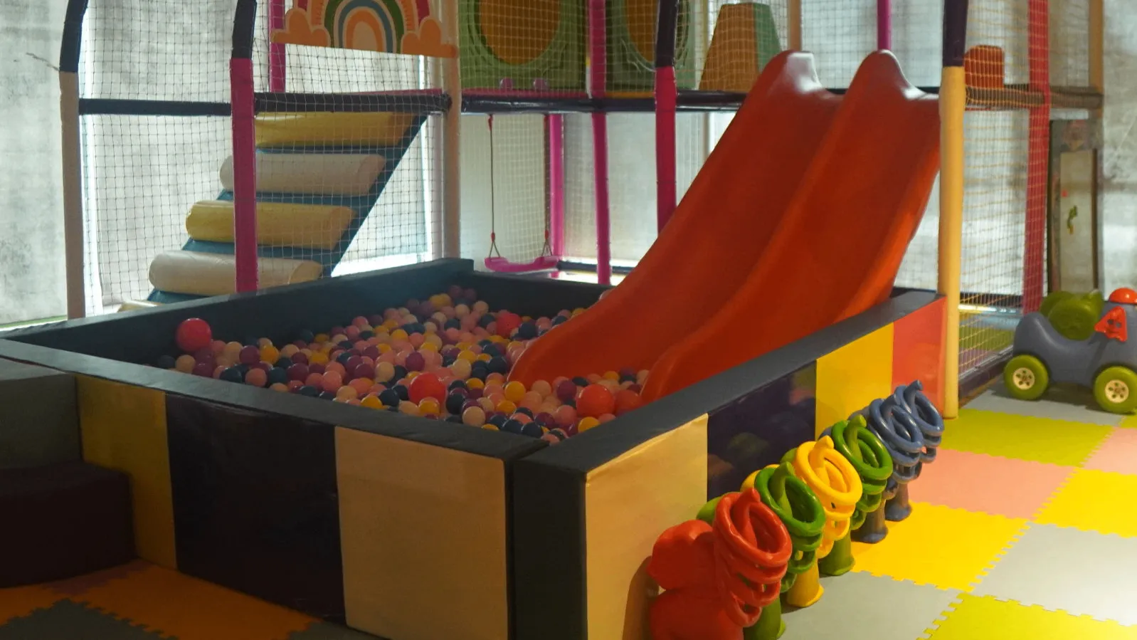 Kids Play Zone