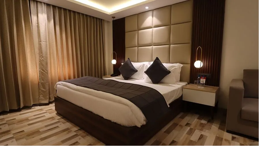 Studio Room