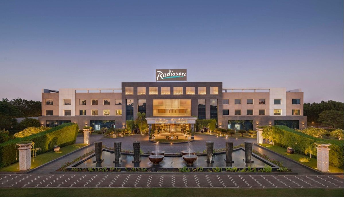 event-venue-Radisson Hotel Kandla