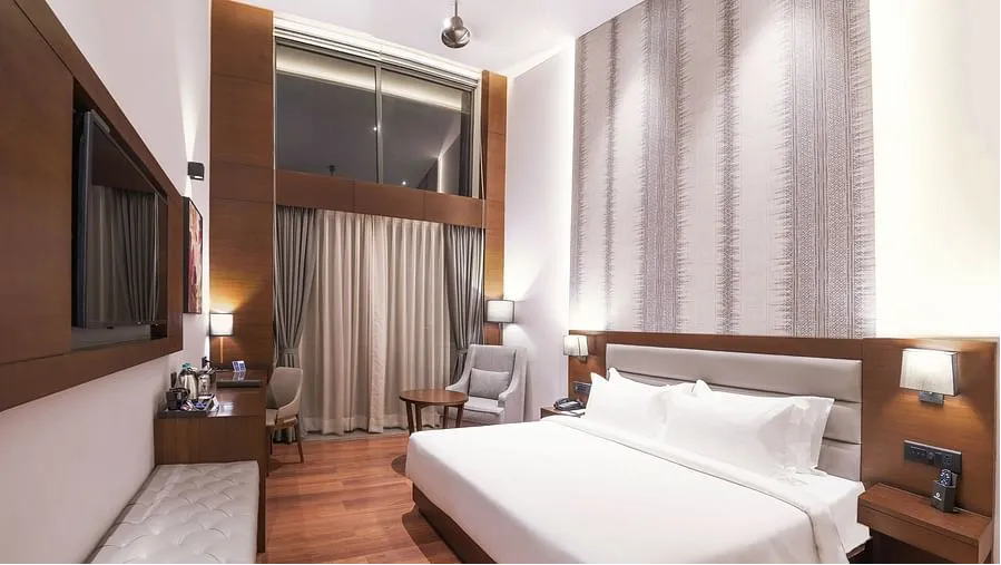 Lake View Luxury Rooms With Balcony (Breakfast and Dinner)