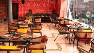 Kohinoor Rooftop Indian Restaurant