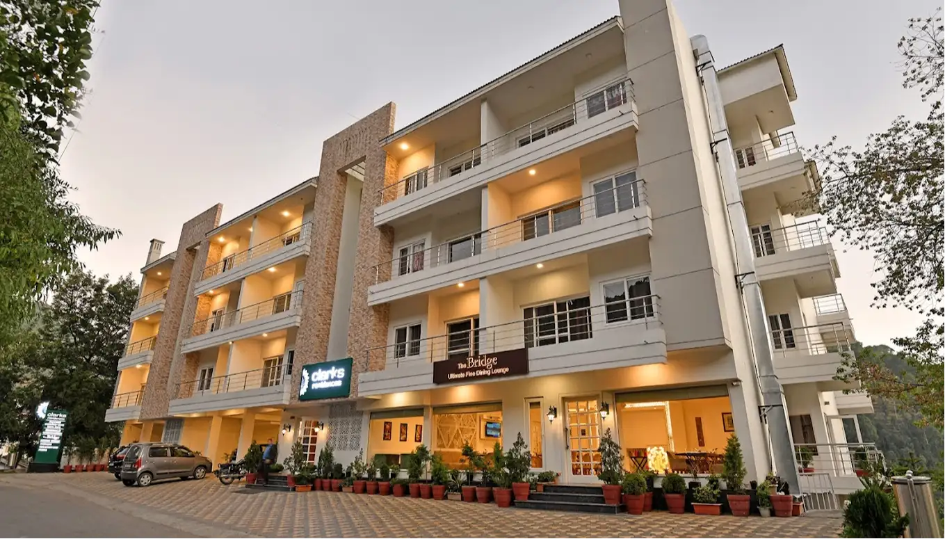 Hotel Clarks Residences, Nainital