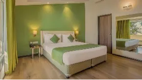 Valley View Suite with Balcony