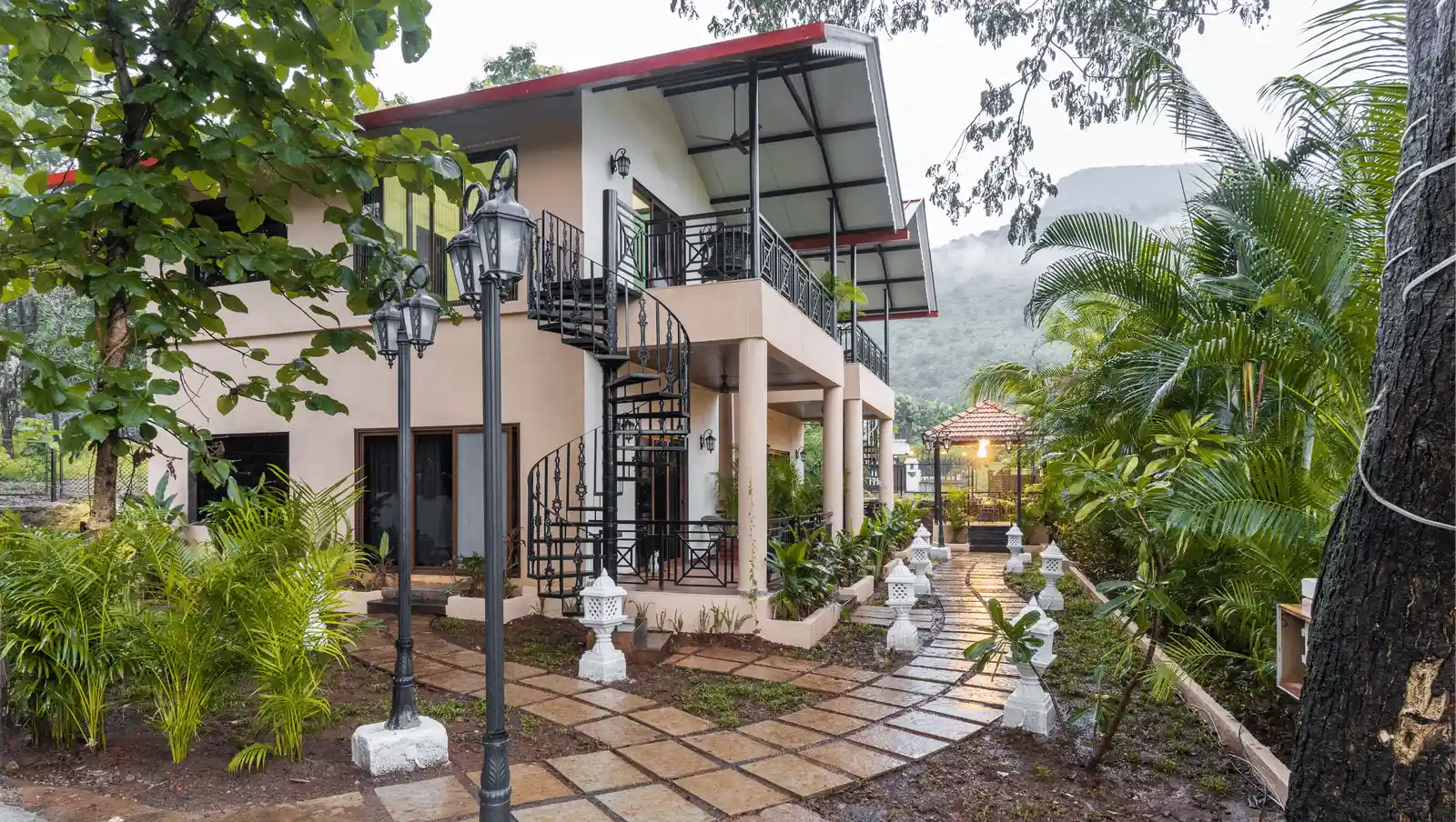 Mysa Suite Y (Ground Level)