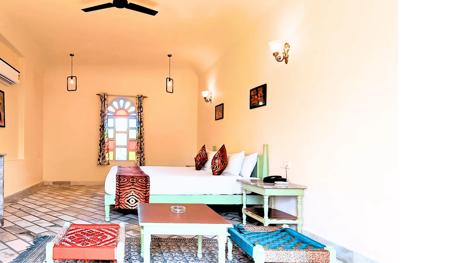 2 SINGLE BED WITH GARDEN VIEW