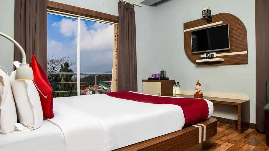 Premium Balcony Room