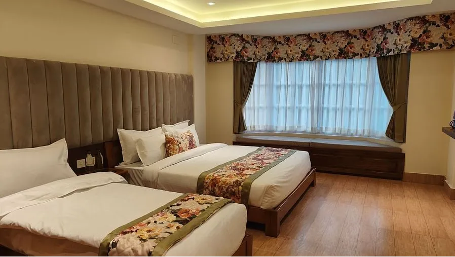Queen Suite