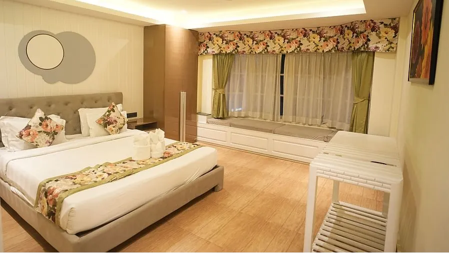 King Suite