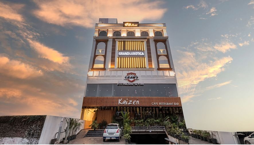 event-venue-DLS Grand Luxotica