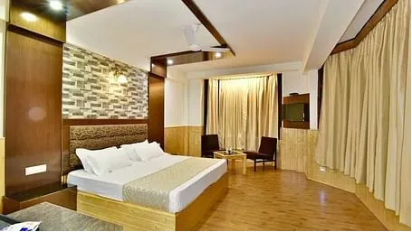 Super Deluxe Room