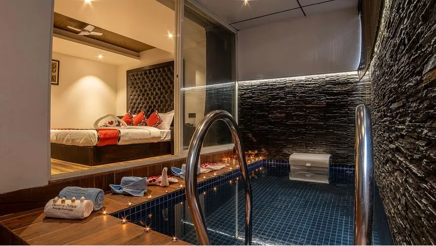 DiVaN Pool Deluxe Room