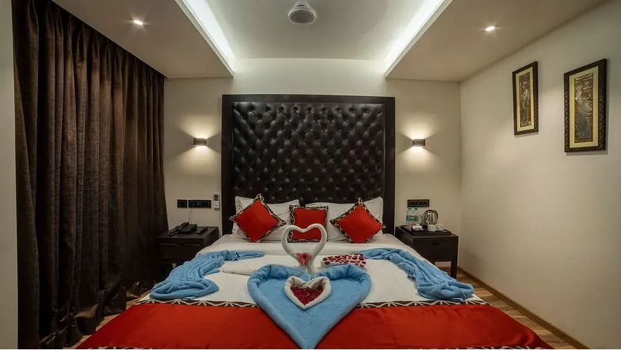 DiVaN Jacuzzi Deluxe Room