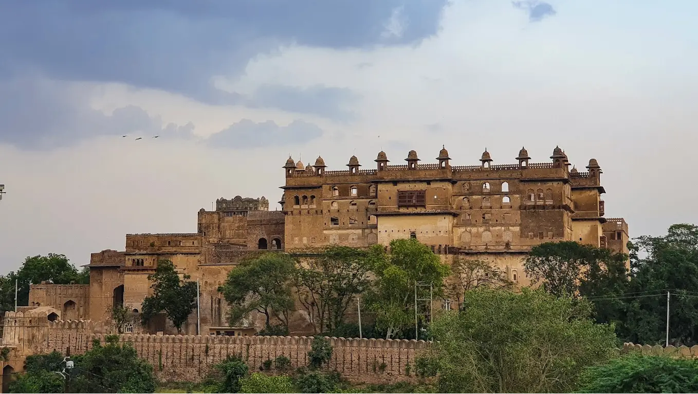Orchha Fort