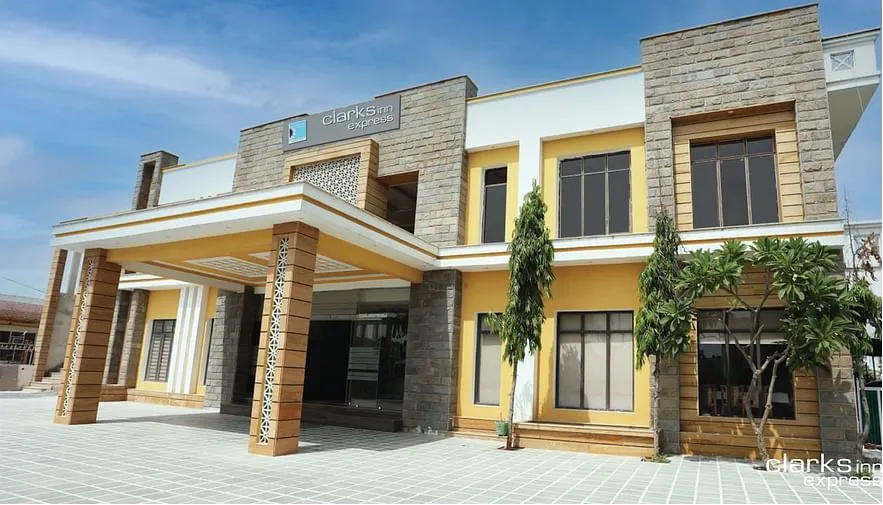 event-venue-Clarks Inn Express, Bharatpur
