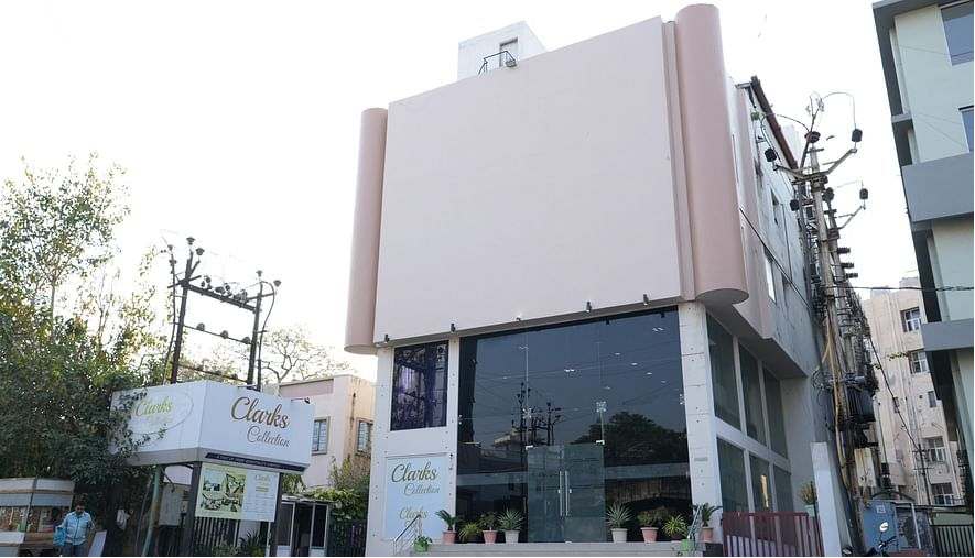 event-venue-Clarks Collection, Bhavnagar