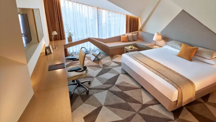 Superior Room Airport View King Bed