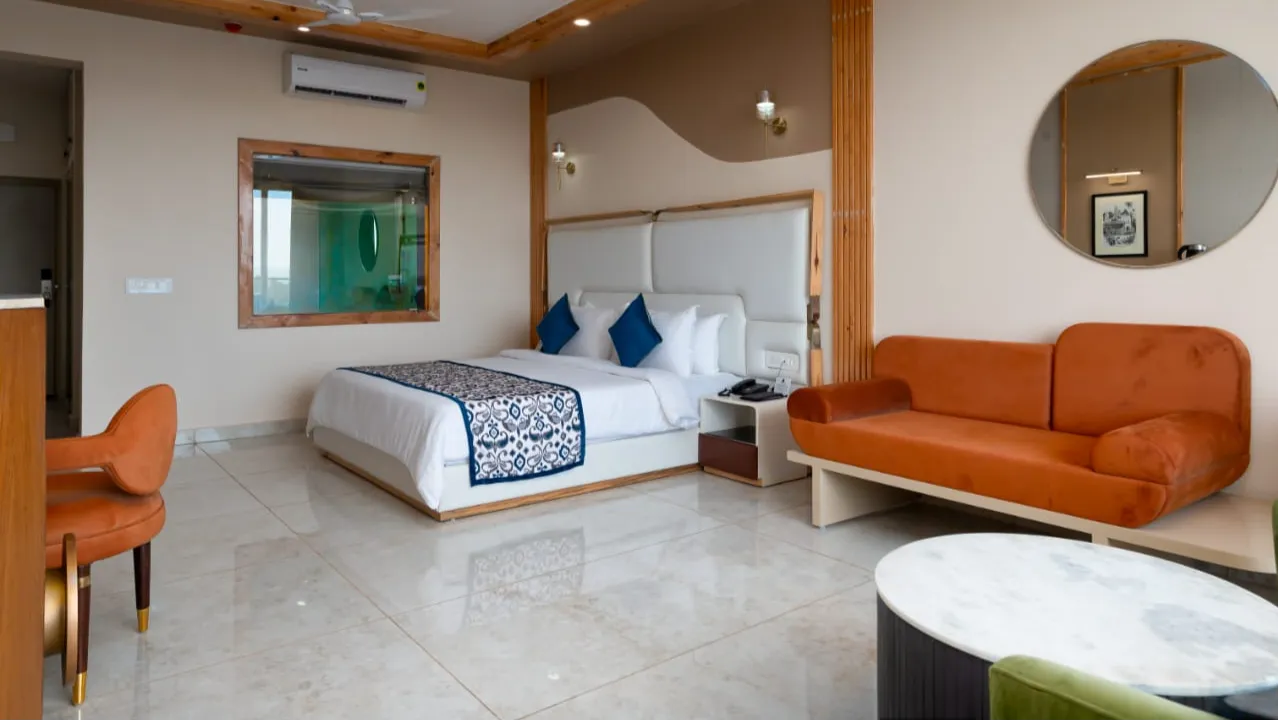 The Grand Deluxe Room