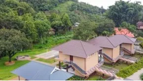 Garden View Premier Suite With Balcony