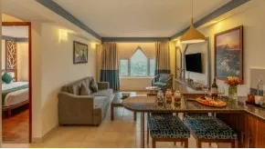 2-Bedroom Family Suite with Balcony